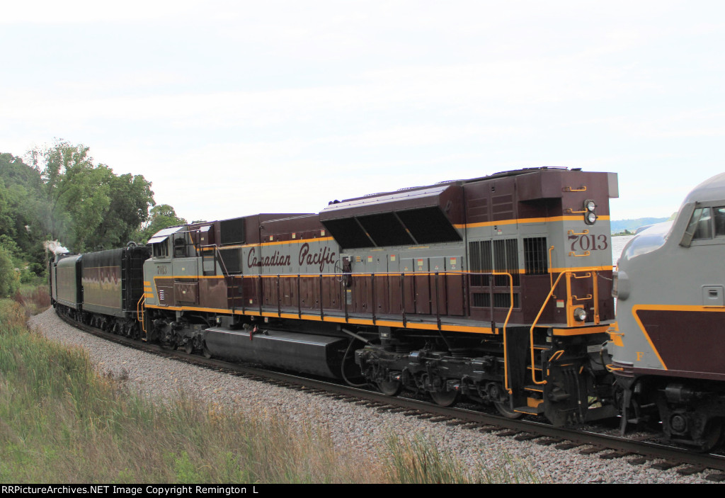 CP SD70ACU 7013